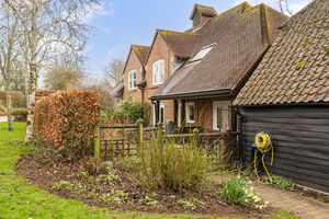 Photo 30- click for photo gallery